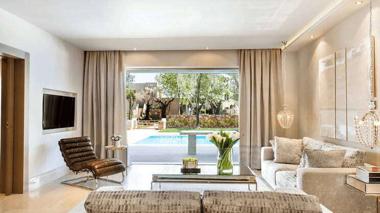 2 Bedroom Grand Residence Private Pool Beach Front